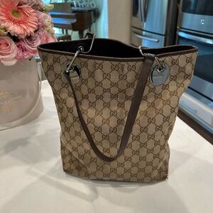 Gucci tote